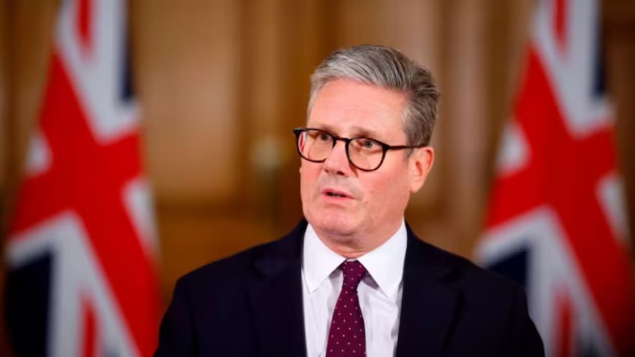 Starmer Considers Adjusting Migration Reforms Following MP Backlash